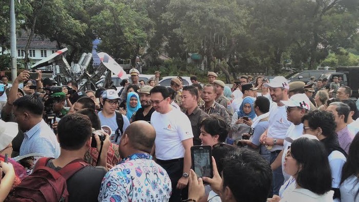 Ahok: Seni Dibawa ke Publik, Agama Jangan