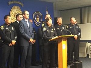Polisi San Diego AS Tewas Ditembak Saat Berhenti di Lampu Merah