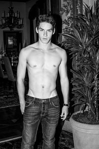 Tampan dan Cantiknya Anak-anak Politisi yang Jadi Model Fashion