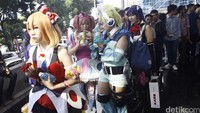 Ratusan orang memadati acara Comic Frontier (COMIFURO) 7 di gedung Smesco Jakarta, Minggu (31/07/2016).