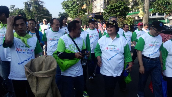 Menteri LHK: Ada 9,5 M Sampah Plastik Tiap Tahun, Masyarakat Harus Peduli