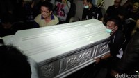 Mike Mohede meninggal dunia dalam usia 32 tahun.
