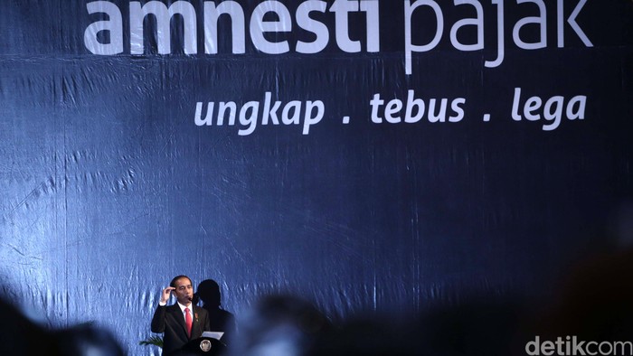 Presiden Joko Widodo saat melakukan sosialisasi Undang-Undang Pengampunan Pajak atau Tax Amnesty, Senin (1/8/2016) acara yang dilaksanakan di Hall D, JI-EXPO Kemayoran, Jakarta Pusat itu dihadiri oleh sekitar 5.000 orang pengusaha. Hasan Alhabshy/detikcom