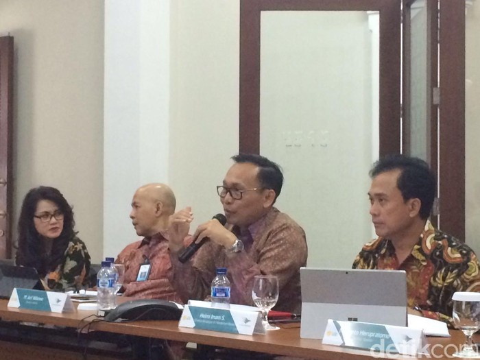 Semester I, Garuda Rugi Rp 821 Miliar