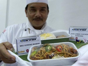 Operator Kereta Api Malaysia Dapat Sertifikasi Halal Pertama di Dunia