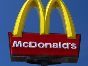 Satpam yang Minta Hijabers Lepas Jilbab di McDonalds London Dipecat