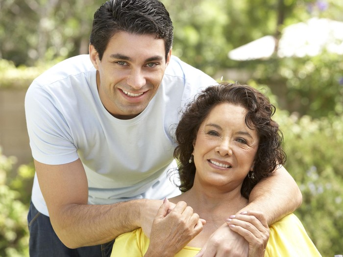 Orang terdekat dan keluarga harus membantu korban trauma pasca insiden BEI/Foto: Thinkstock Orang terdekat dan keluarga harus membantu korban trauma pasca insiden BEI/Foto: Thinkstock