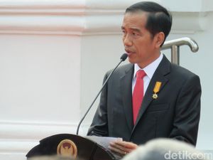 Bertemu PM Sri Lanka, Jokowi Promosikan Kereta Made in Madiun