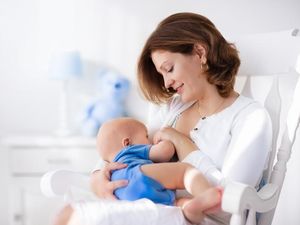Insentif Uang Bantu Ibu dari Keluarga Miskin Berikan ASI Eksklusif