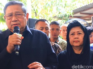 SBY Ikut Kehilangan Mike Mohede, Samuel Zylgwyn Fitting Baju Pengantin
