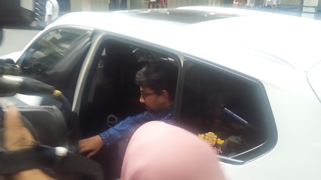 Nasib Aplikasi Pesaing Grab & Gojek Berujung Wacana