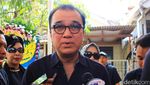 Duka Para Sahabat Mike Mohede di Rumah Duka
