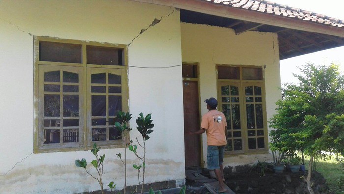 8 Rumah di Tambora Bima Rusak Akibat Gempa 5,6 SR, ini Penampakannya
