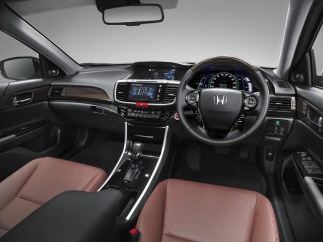 Honda Thailand Luncurkan Accord Hybrid