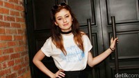 Kimberly Ryder ikut membintangi film garapan Fajar Bustomi itu. Pool/Gus Mun/detikFoto.