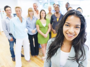 Survei Membuktikan Millennial Lebih Pilih Berkorban Cinta demi Karier