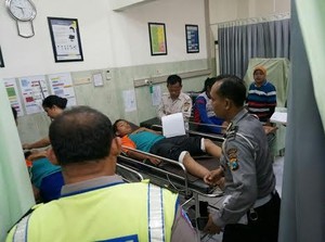 Truk Muat Besi Tabrak Paskibraka di Mojowarno, 11 Siswa Luka