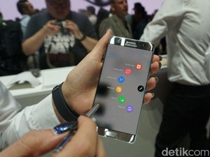 Galaxy Note 7 Diluncurkan, iPhone Makin Ketinggalan