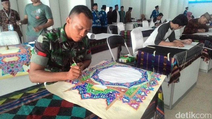 Berkenalan dengan Praka Hendro, Prajurit TNI Peserta MTQ Kategori Kaligrafi