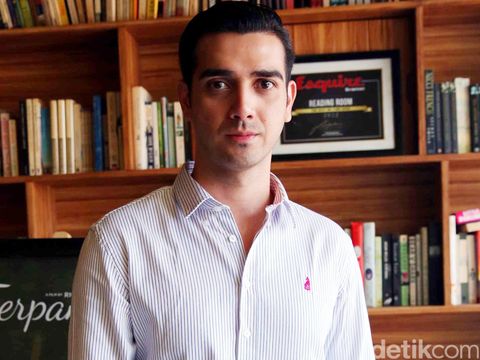 Perawatan Wajah Simpel yang Dilakukan Fachri Albar Setiap Hari