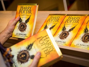 Kalahkan Fifty Shades of Grey, Buku ke-8 Harry Potter Terlaris di Inggris