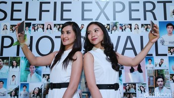 Kamera depan Oppo F1s dibenamkan kemampuan mencapai 16 MP yang dilengkapi bukaan f/2.0 dan ukuran sensor 1/3,1 inch. Foto: detikINET/Ari Saputra