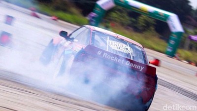Putaran Pertama Kejurnas Drift Puaskan Drifter