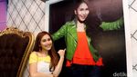 Ikut Karaokean Sama Ayu Ting Ting, Yuk!