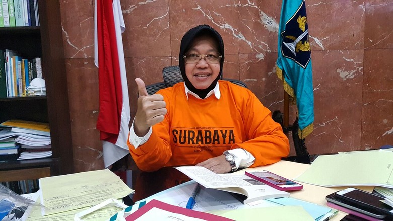 Risma: Ada yang Ingin Aku ke Jakarta Supaya Tak Menyaingi di Jawa Timur Risma: Ada yang Ingin Aku ke Jakarta Supaya Tak Menyaingi di Jawa Timur