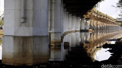 Dulu Kumuh, Kini Kali Ancol Terlihat Bersih