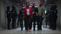Adalah Amanda Waller (Viola Davis) yang memimpin operasi gila tersebut. (Dok. Warner Bros)