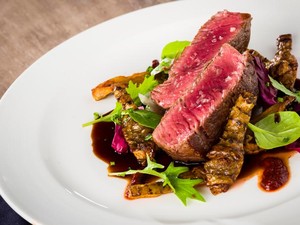 Studi: Protein Daging Merah Juga Bisa Memicu Obesitas Seperti Gula