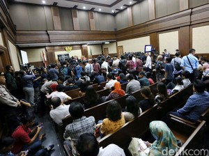 Ahli Toksikologi Diminta Penyidik Periksa Kain Berbahan Polimer