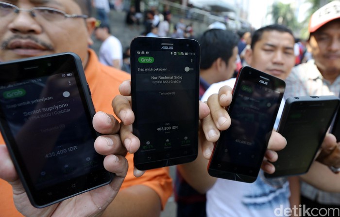 Kemenhub: Tarif Atas-Bawah Taksi Online Lindungi Penumpang-Sopir