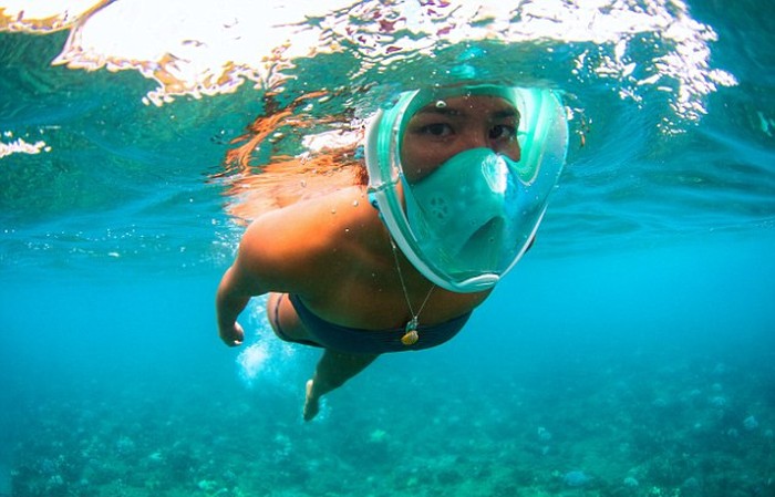 Pakai Masker Ala Ninja Ini, Snorkeling Jadi Lebih Mudah