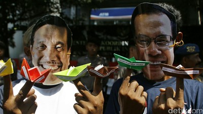 Nelayan Demo di Kantor Luhut