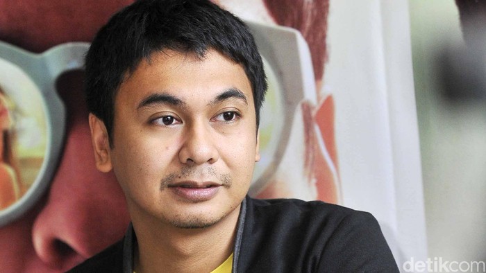 Lewat The Guys, Raditya Dika Coba Komedi yang Beda