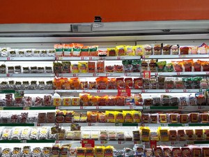 Gelaran Promo Beras, Minyak Goreng, dan Groseri di Transmart Carrefour