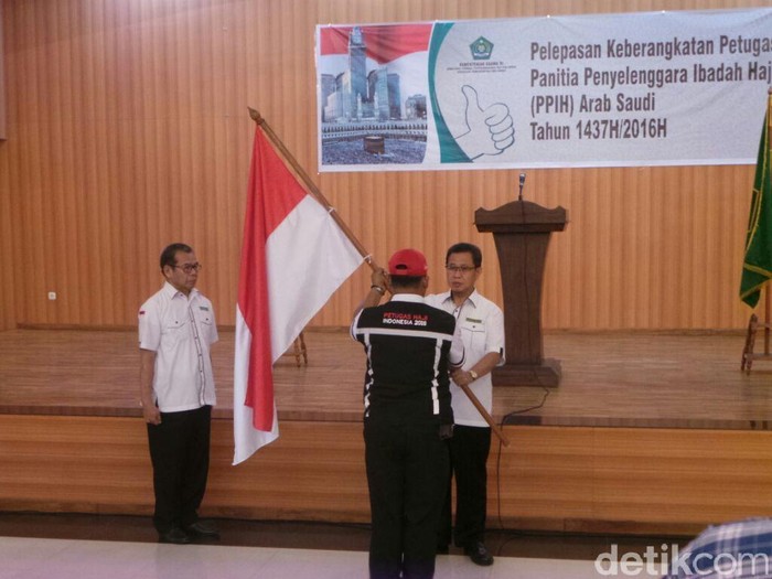357 Petugas Haji Gelombang 1 Siap Berangkat ke Arab Saudi