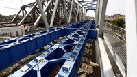 Ditargetkan selesai di akhir tahun 2017 mendatang, proyek pembangunan penambahan jalur ganda atau Double Track Bekasi-Manggarai terus dikebut. 