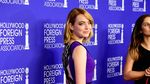 Emma Stone Curi Perhatian di Red Carpet