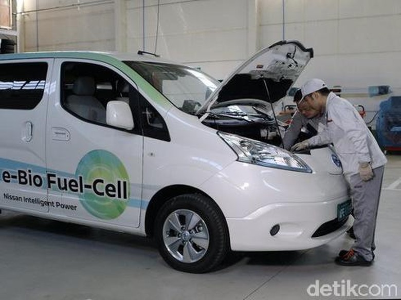 Nissan Perkenalkan Mobil Gabungan Hidrogen dan Etanol