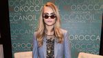 Parade Gaya Necis dan Stylish Cara Delevingne