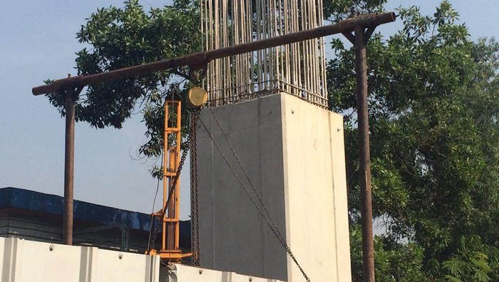 Kemenhub Minta Stasiun LRT Adhi Karya di Tengah Sawah Dipindah