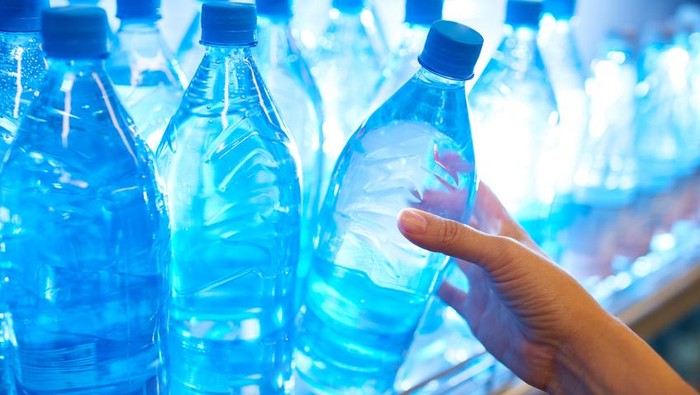 Bisnis air minum dalam kemasan