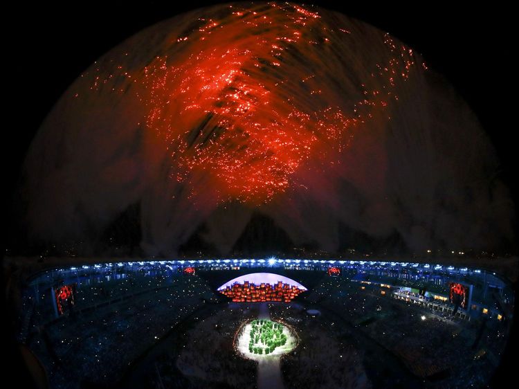 Meriahnya Pembukaan Olimpiade 2016