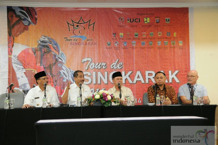 Tour de Singkarak Resmi Dibuka, Nidji Tampil Hibur Penonton