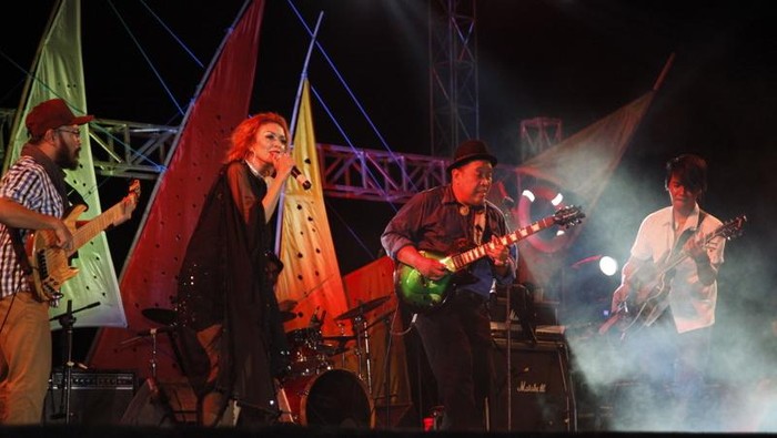 Saatnya Menikmati Musik dan Pantai di Banyuwangi Beach Jazz Festival 2016