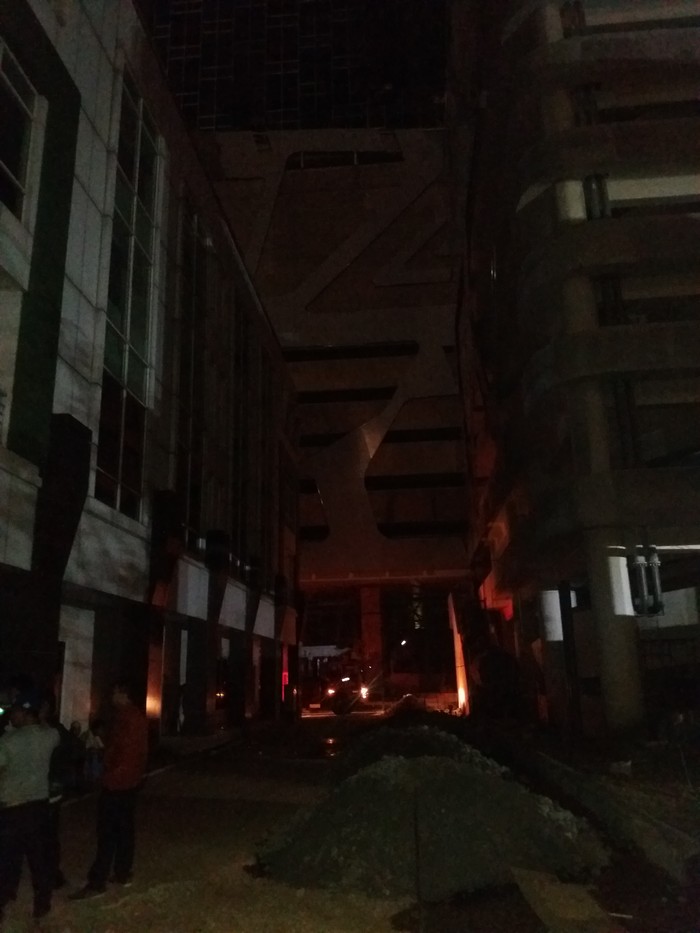 6 Jam Berlalu, Api Kebakaran Gedung di Kelapa Gading Akhirnya Padam