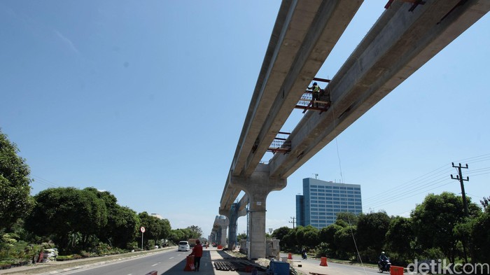 Pembangunan Konstruksi LRT Palembang Capai 25%